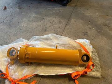 Xi lanh lật gầu xe xúc lật ZL50CN