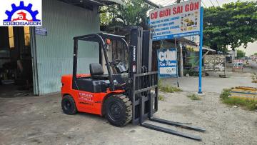 Xe nâng hàng LonKing 3 Tấn, 3 Lao, chuicontainer