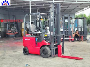 Xe nâng điện 1.5 Tấn uincarriers